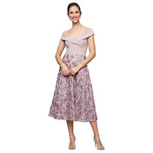 Alex Evenings Women's Tea Length Dress with Rosette - Smokey Orchid - Size 8 NWT